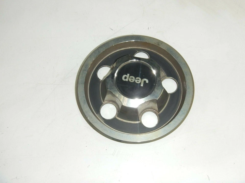 Центральный колпак ступицы колеса Jeep Cherokee Comanche Wrangler хромированный обод 8952-000-153 - Изображение 2 из 4