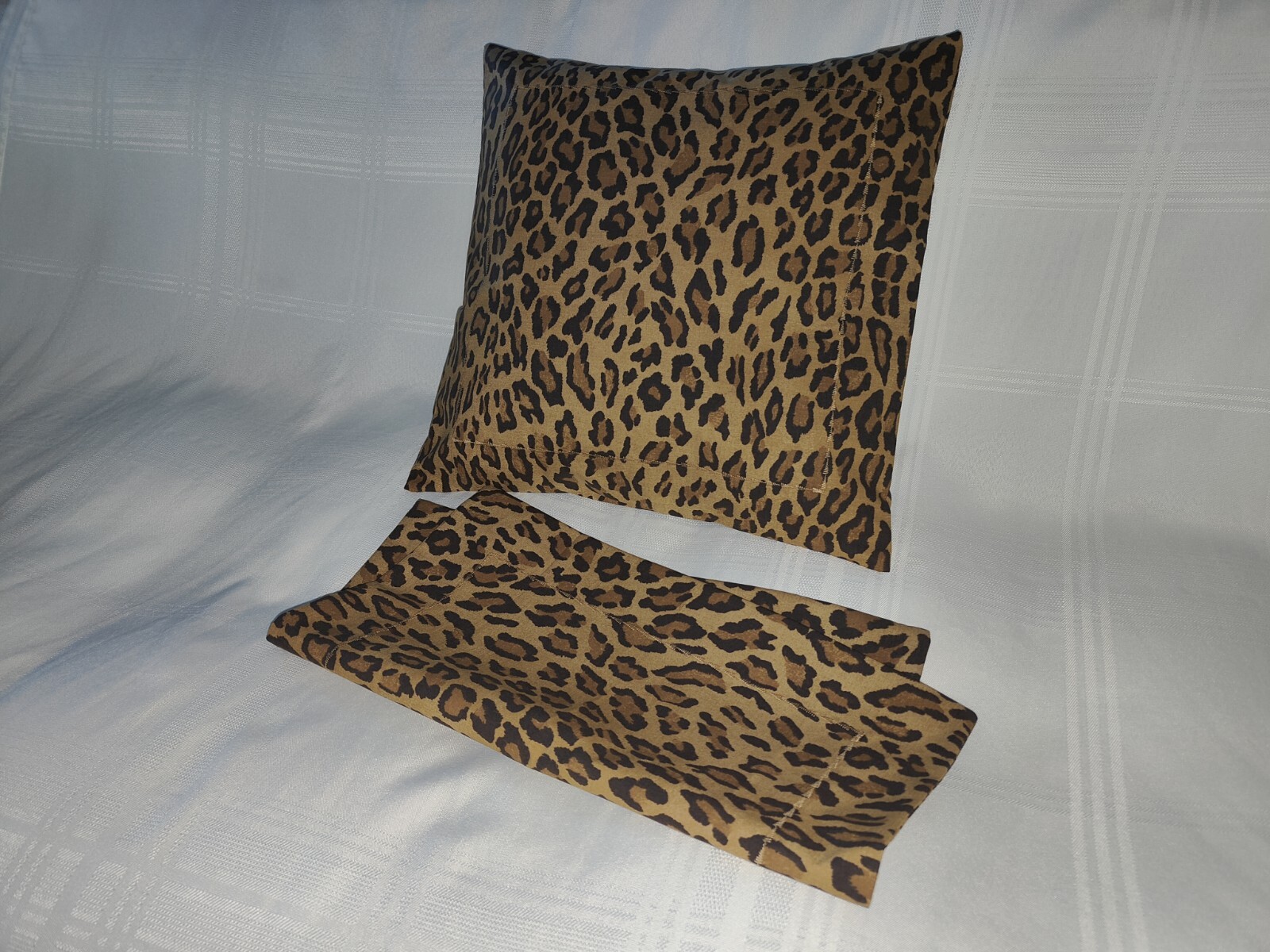 2 RALPH LAUREN ARAGON LEOPARD TOSS PILLOW COVER SHAMS (16x16 inch) New