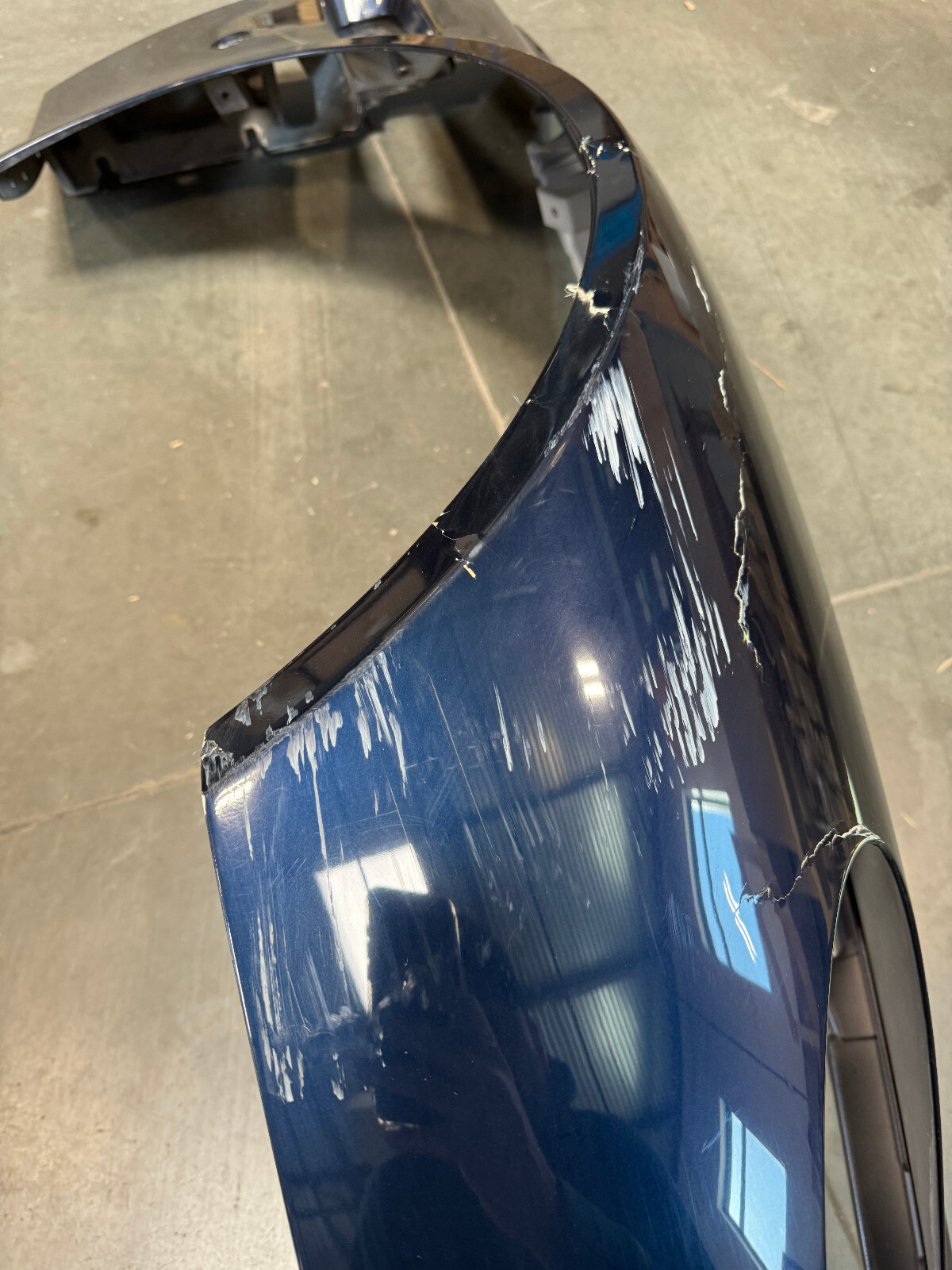 05-12 ASTON MARTIN VANTAGE OEM RIGHT FRONT FENDER 6G33-16005