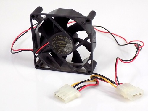 Yate Loon 8025M 12 12V Gehäuse Fan Lüfter Kühler 80x80x25mm mit Kabel