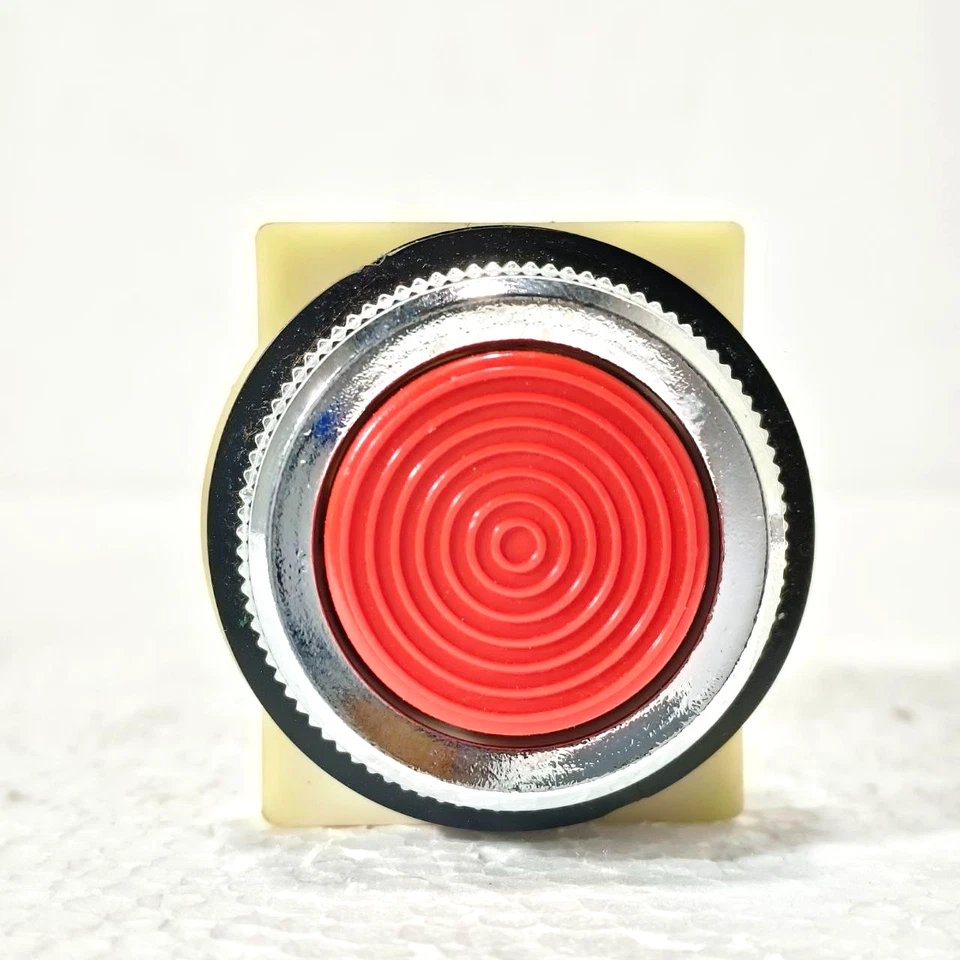 FUJI ELÉCTRICO AH30-F PULSADOR ROJO NUEVO ENVÍO GRATUITO Foto 2 de 4