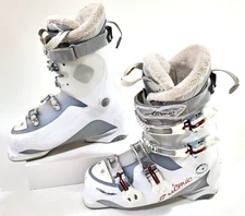 Atomic 70 Women’s White Ski Boots Mondopoint 26.5