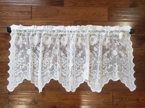 Vintage Filet Lace Curtain Valance Floral Cottagecore Farmhouse 2 Panels White