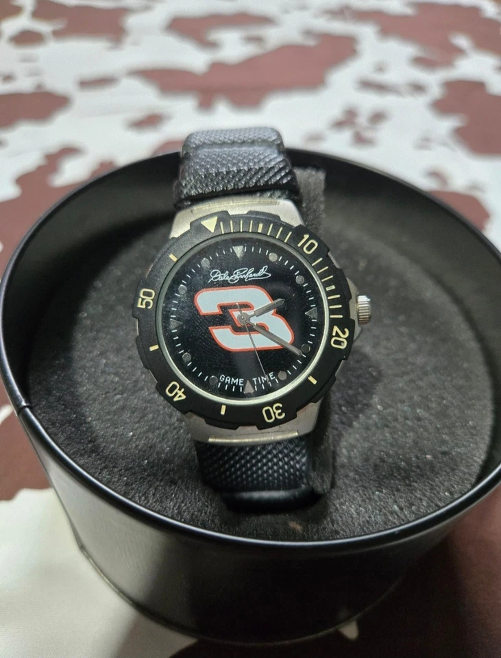 Dale Earnhardt Collectors腕表 — 第 2/4 张图片