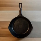 Vintage Wagner Ware Sidney -0- 1058 W 8 Inch Cast Iron Skillet Double Spout