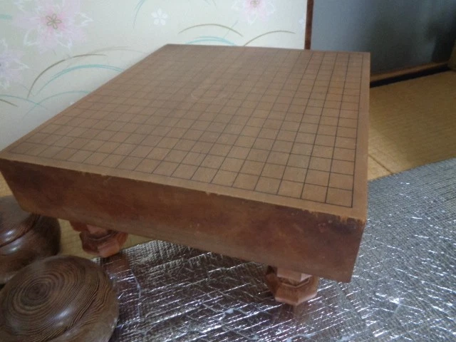  Japanese Go Board Set Wood Board with Legs Go Stones and Bowls 17.7in 7kg  - Image 2 of 4