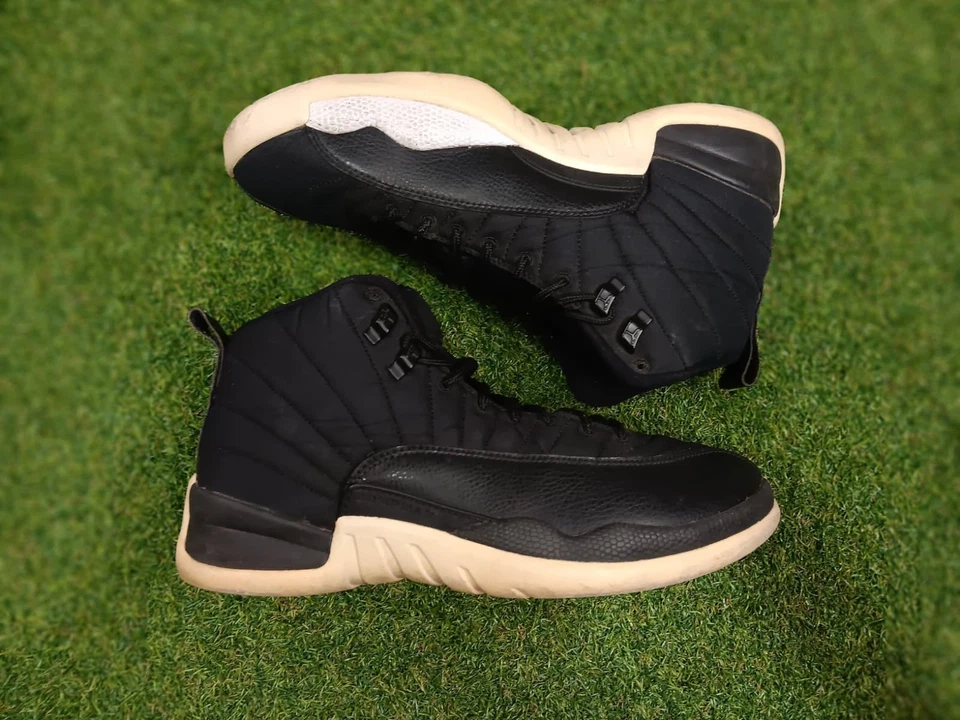 Zapatillas negras de baloncesto Air Jordan 12 de neopreno retro 130690-004 para hombre 10,5 Foto 2 de 4