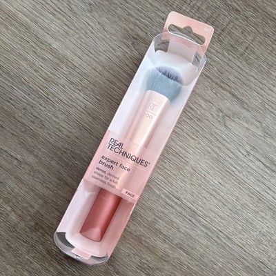 Real Techniques Expert Face Brush 200 Pink Vegan Cruelty-Free Synthetic