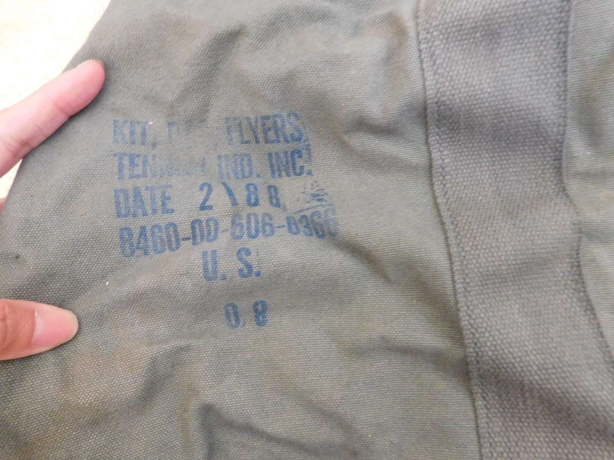 米軍　バッグ　KIT BAG FLYERS 1988 米軍 バッグ KIT BAG FLYERS 1988 - メルカリ