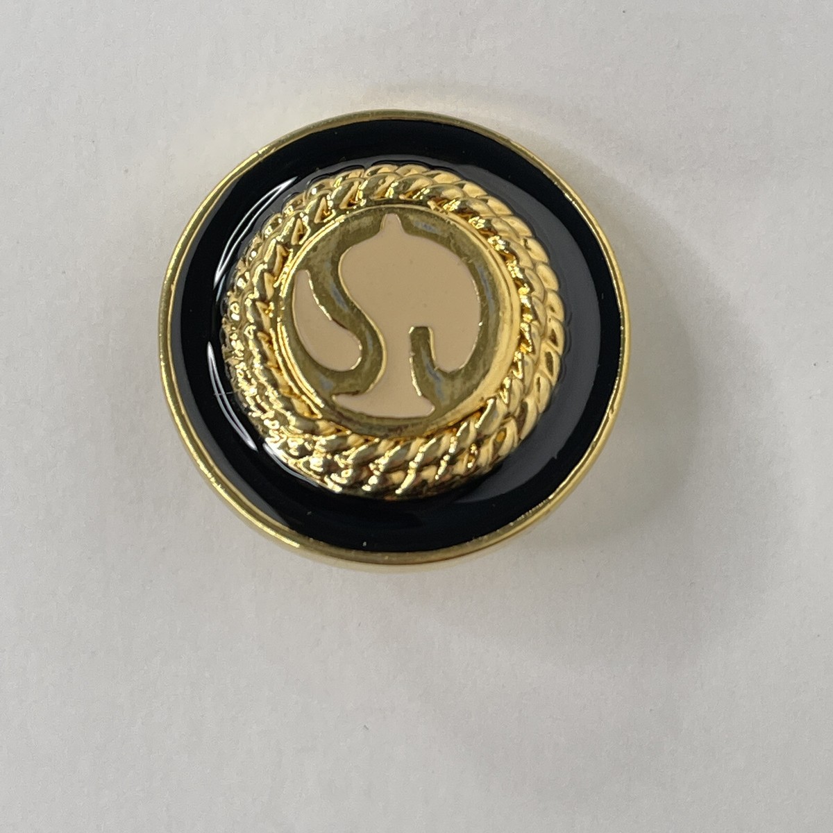 アイボリー 赤2点セントジョン St. John Buttons Classic 24k Pl & Black Enamel Shank Button | eBay