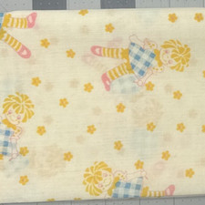 70s Raggedy Ann Pale Yellow Lightweight Cotton Fabric 3/4Y 47