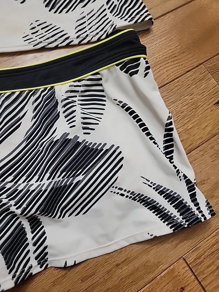 NIKE Women’s Swimsuit Set Tankini Black, White, Yellow, Floral, Size 10 - Image 4 of 4