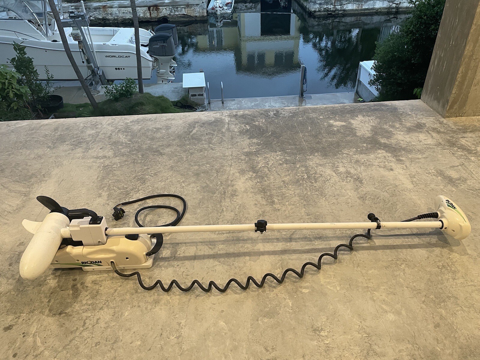 Rhodan BW8072lx, 72 Inch 80 lb Thrust Trolling Motor/GPS Anchor, with