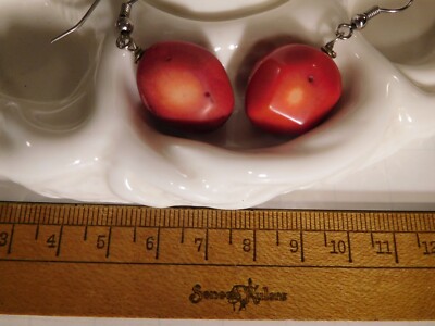 RIESIGE RIESIGE 10G Vintage Ohrringe mit roten Korallen