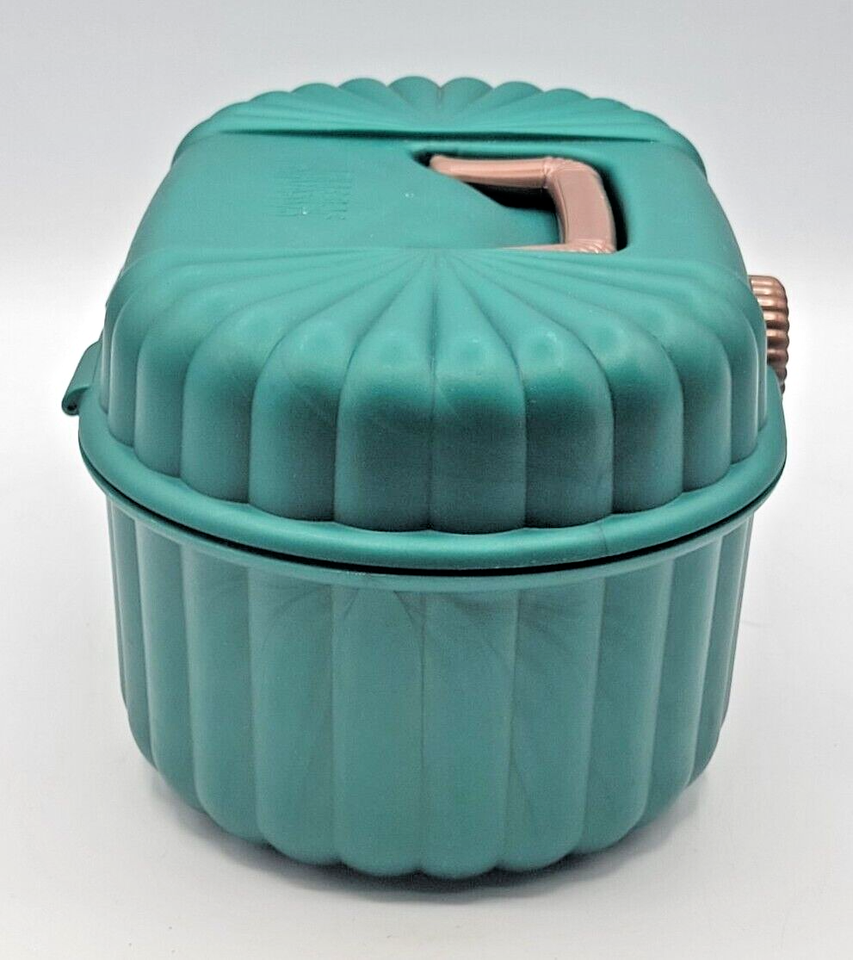 Vintage Sassaby Plastic Make Up Case Emerald Green Oval Soft Fabric