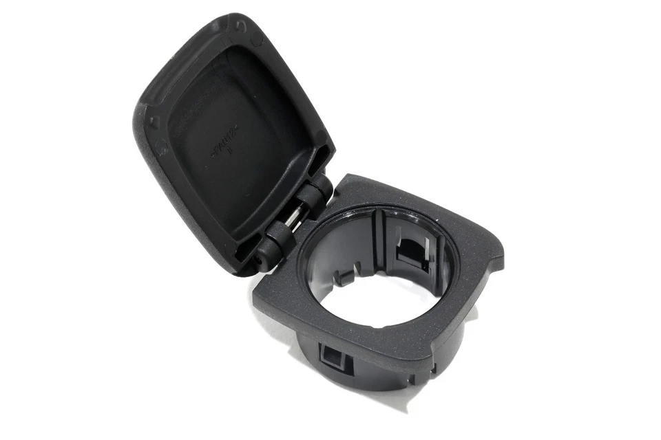 OEM NEW 13-23 Buick Chevrolet Accessory Power Outlet Receptacle Cover 13549530 - Imagem 3 de 4