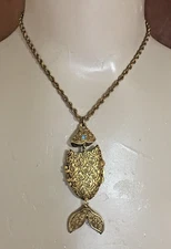 Vintage Max Factor Locket Pendant Choker Necklace Articulated Fish 15" Chain