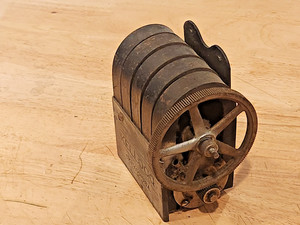Antique Kellogg Chicago 5-Bar Hand Crank Telephone Magneto Generator