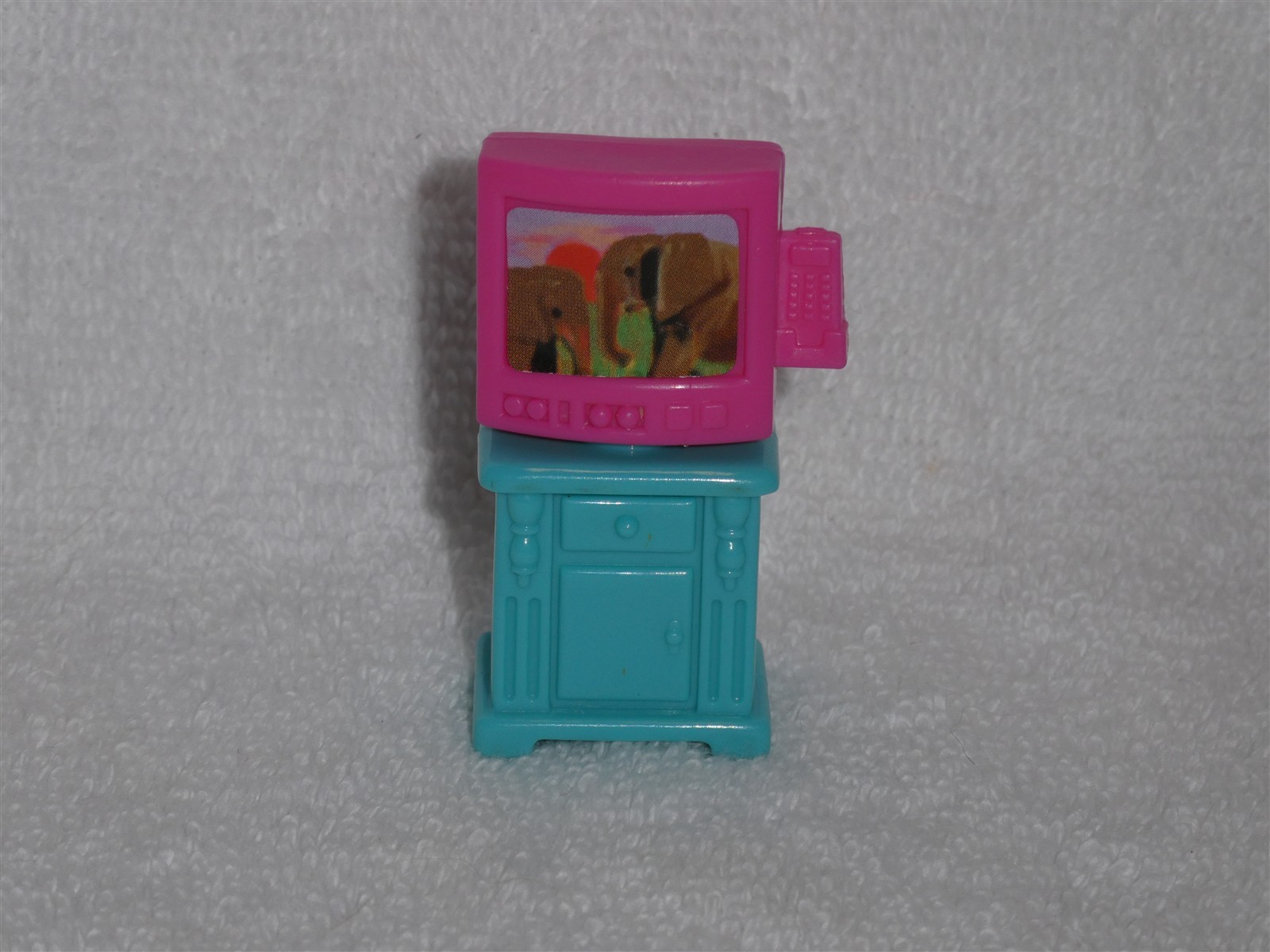 Fisher Price Sweet Streets Dollhouse TV Television Night Stand