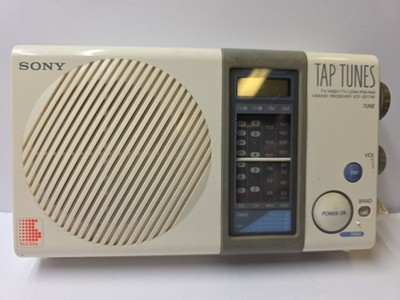 Sony Tap Tunes ICF-S77W 4 Band AM / FM Receiver Radio *Tested* Works Tap Tunes. 