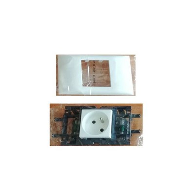 Legrand 073180 Mosaic Socket 2P+T DLP And Columns - Support