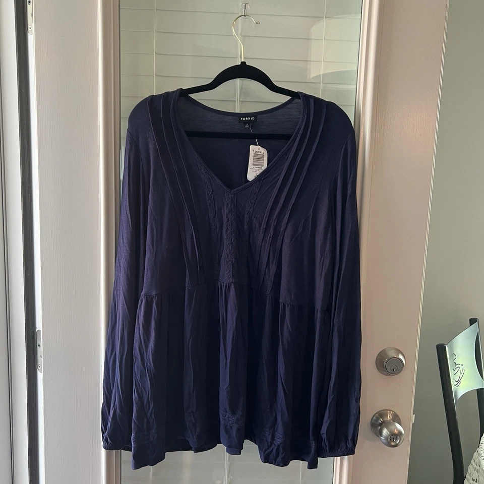 Torrid女式束腰上衣2X针Tuck海军蓝