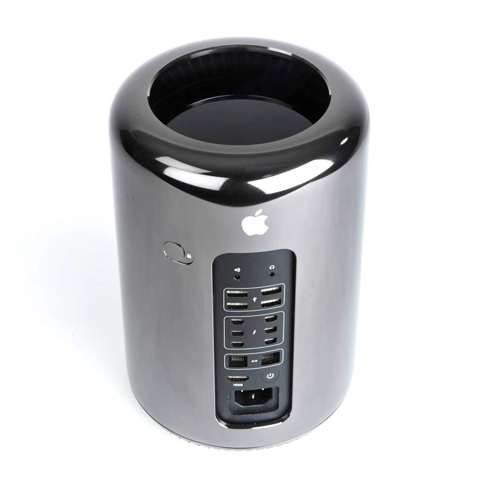 2013 Mac Pro ・ 3.3GHz 8-core ・ 64GB RAM ・ 2TB SSD ・ FirePro D700 2x 6GB - Image 3 of 4