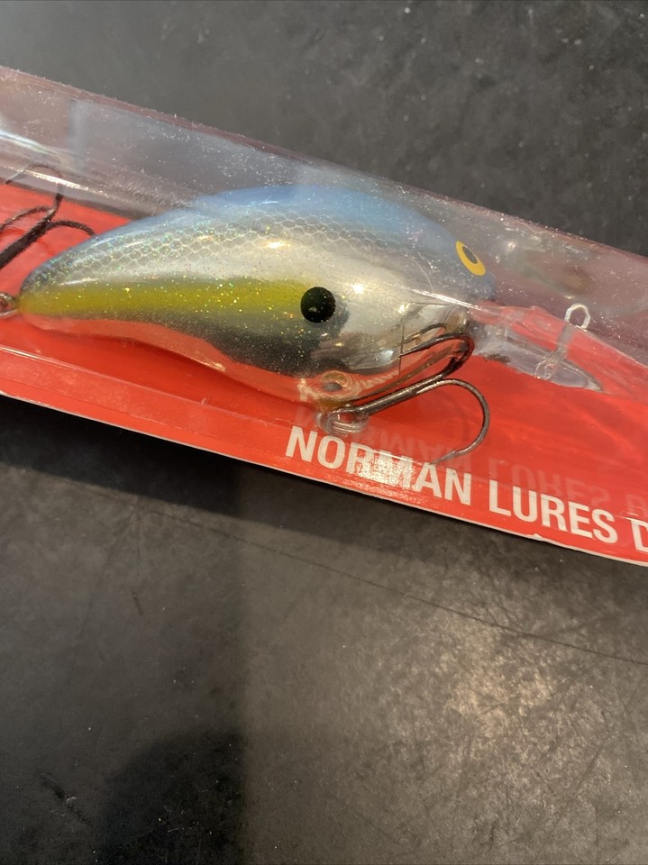 BILL NORMAN DD14 Deep Diver 3 & 5/8 Oz – Crankbait Affondante A 14 Piedi Colore Phantom Brown Per Bass Fishing