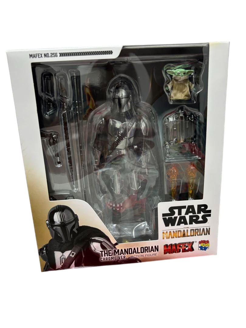 MAFEX No.256 The Mandalorian Chrome Ver Action Figure Star Wars