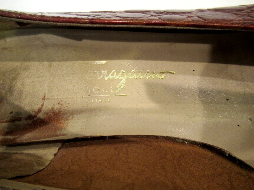 Salvatore Ferragamo Zapatos planos de ballet marrón patrón cocodrilo, talla 9,5 D Foto 3 de 4