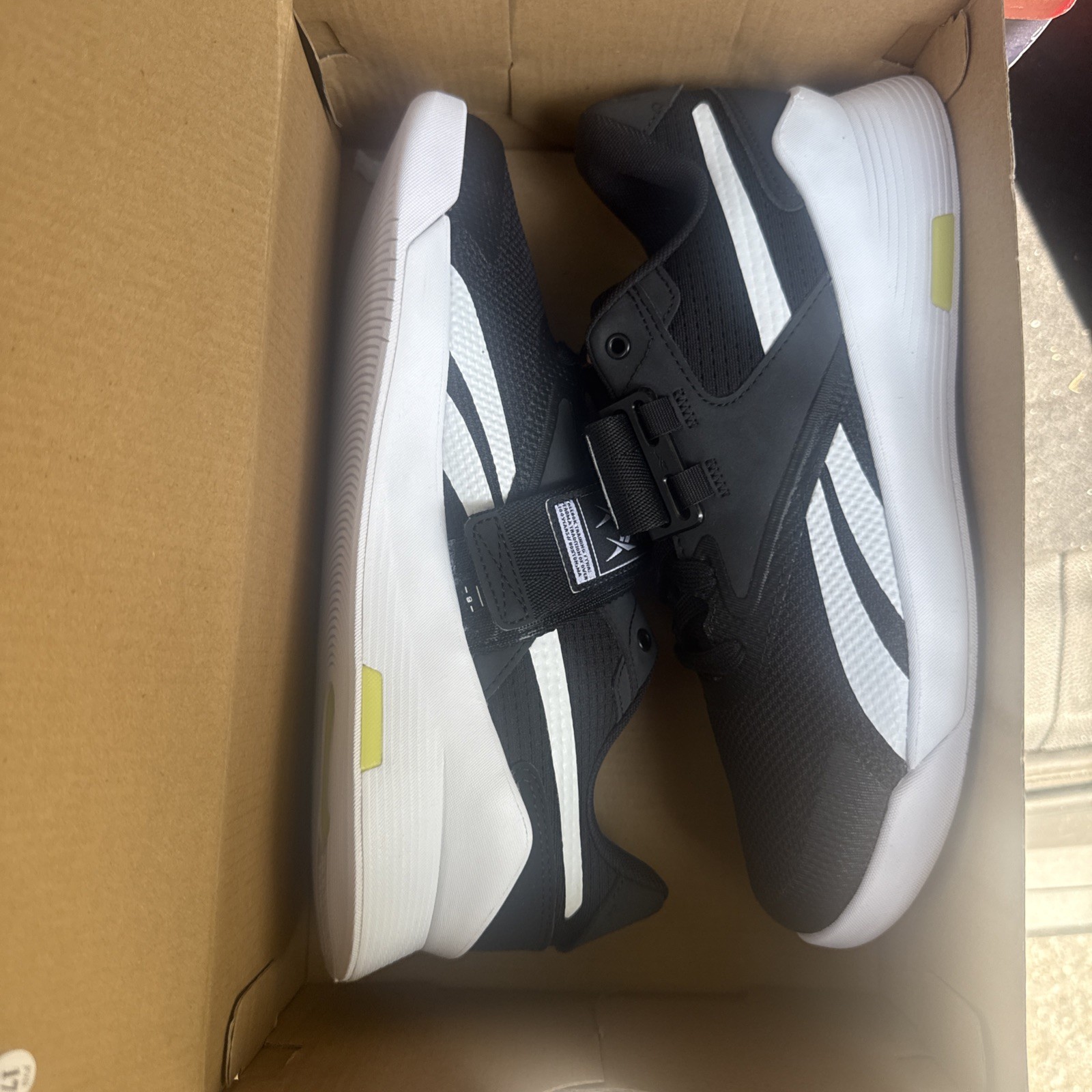 Zapatos con cordones Reebok Lifter PR II para hombre negros blancos FU9444 talla EE. UU. 7 NUEVOS SIN CAJA