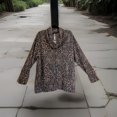 New Super Soft Simply irresistible Women's 3X Sweater Top Cheetah Leopard Print