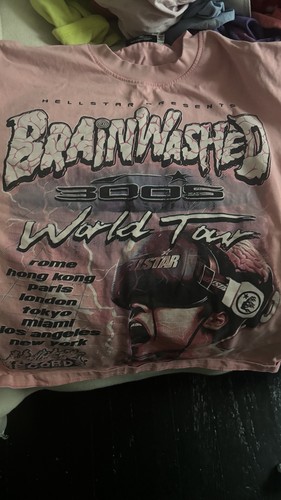 Hellstar Brainwashed 3003 World Tour Men's Pink Graphic Tee L Crew Neck