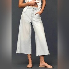 Anthropologie Pilcro Adi Regenerative Cotton Crop Wide Leg Flare Jeans Size 31