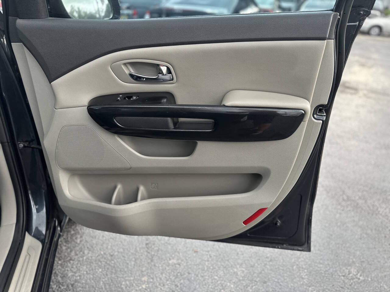 2016 Kia Sedona EX 4dr Mini Van thumbnail 26