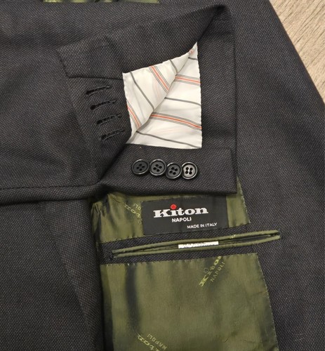 Kiton RARE 98% Super 200's 2% Cashmere Black Single Breast 3/2 Roll Suit 42 S - Picture 8 of 14