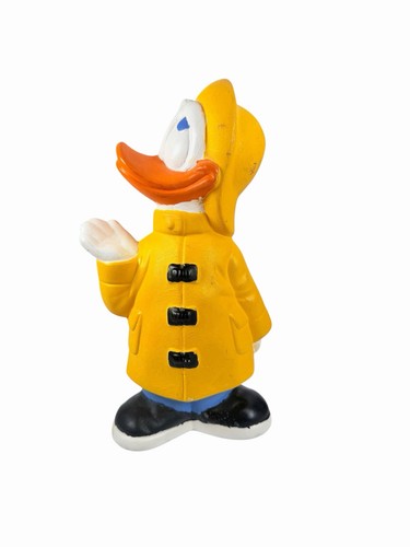 Donald Duck Walt Disney Production Large Yellow Ceramic Figurine 9.5 in hi Vtg