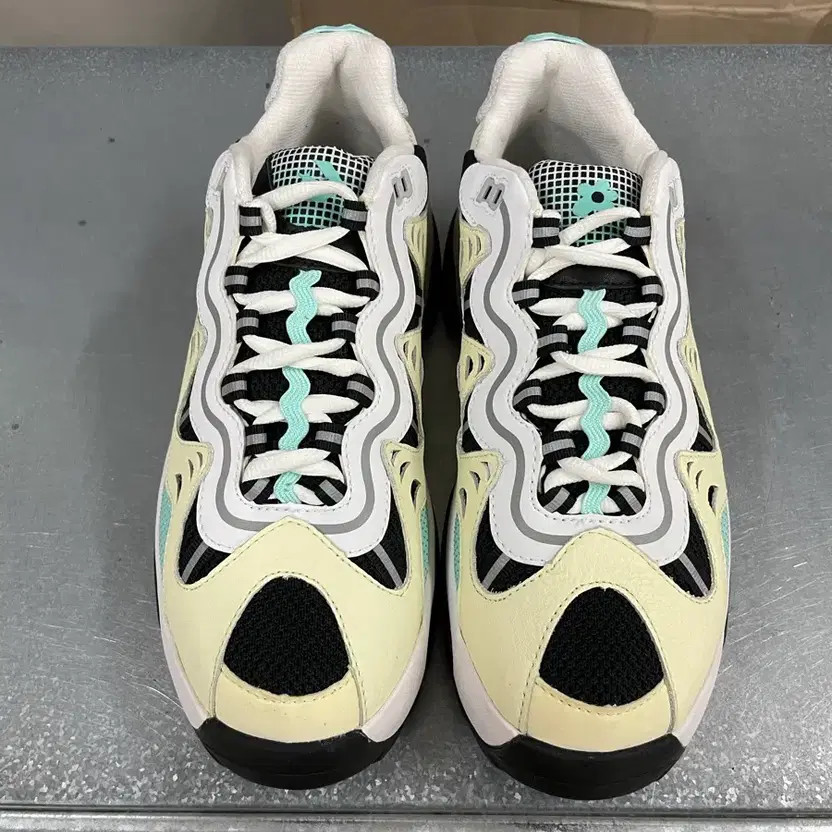 Converse x Golf Wang Gianno 250 Sneakers thumbnail 3