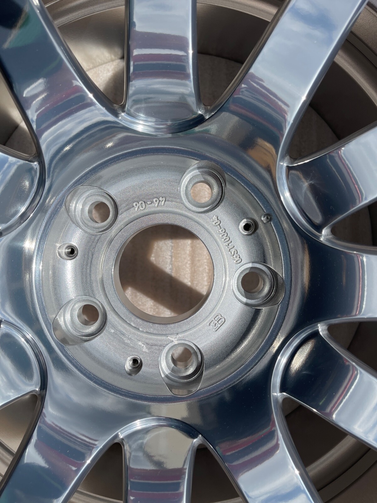BUGATTI VEYRON WHEELS RIMS BRAND NEW 4 GENUINE  16.4 OZ RACING FACTORY OEM