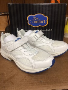 mens shoes size 9.5 wide