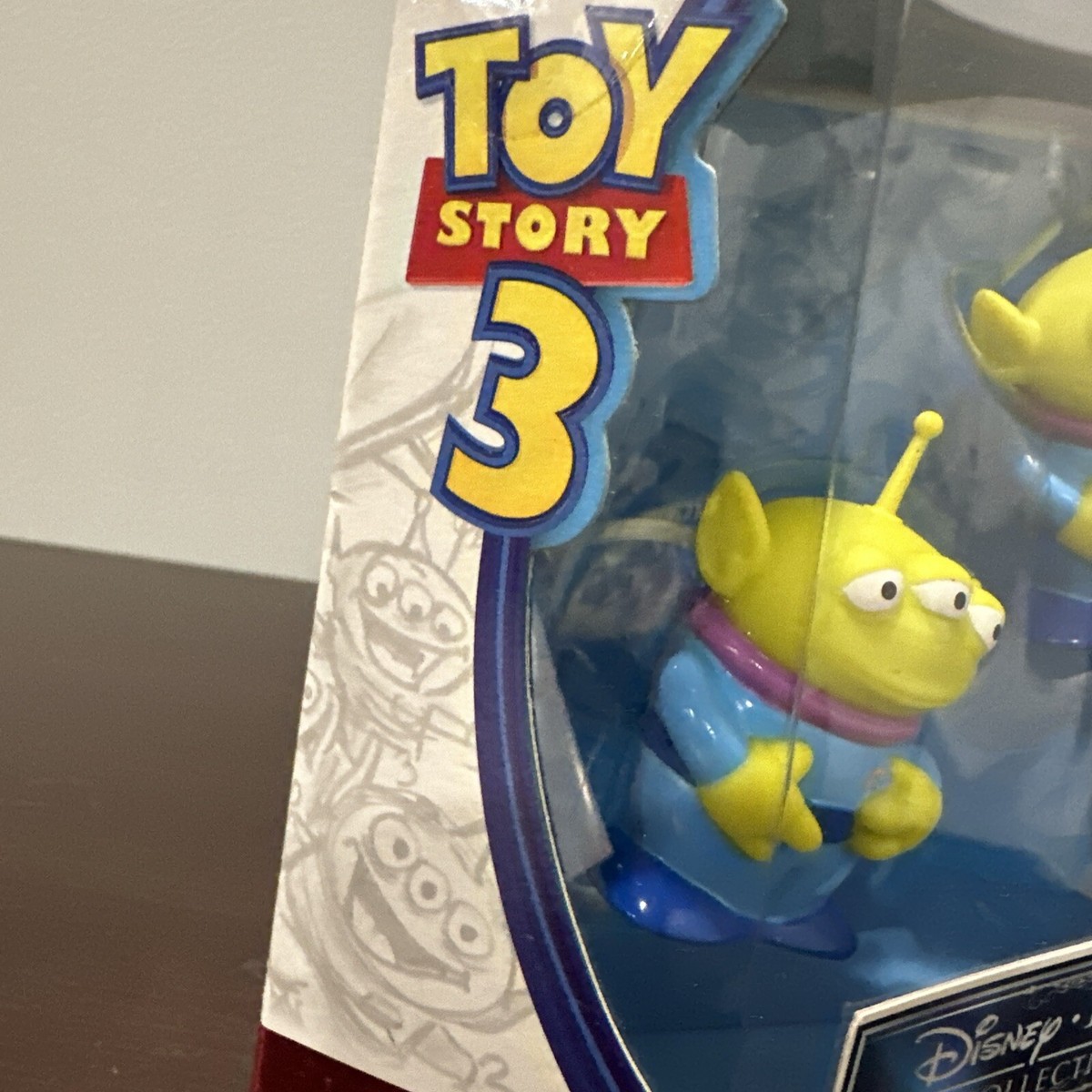 Disney Pixar Toy Story 3 Adult Collector Collection Aliens premium