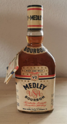 RARE - 1 Flasche Whiskey  Medley USA Bourbon 70er Jahre ungeöffnet 43% 0,7 Liter