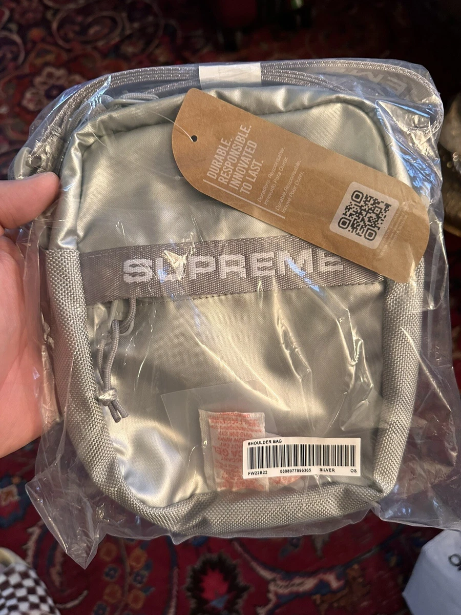 SUPREME SHOULDER BAG OS/ FW22 SLIVER BRAND NEW (100% AUTHENTIC) (IN HAND)