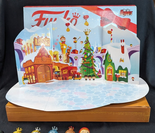 Funko Pint Size Heroes Freddy Funko Advent Calendar Figures with Display & Box! - Picture 4 of 11