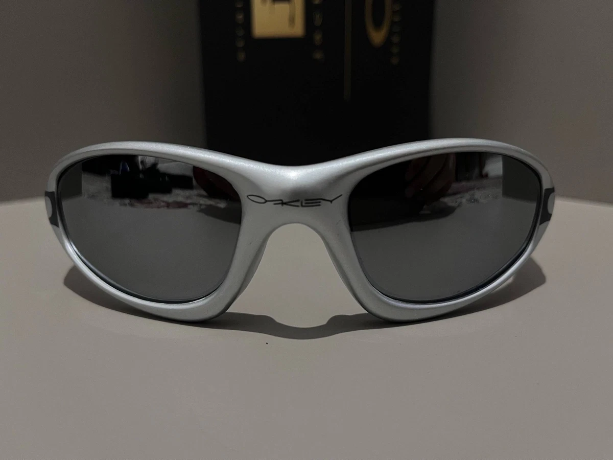 Oakley Straight Jacket for sale | eBay