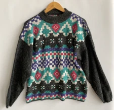 PARIS SPORTS CLUB Vintage Geometric Print Fuzzy Knit Pullover Sweater Size L