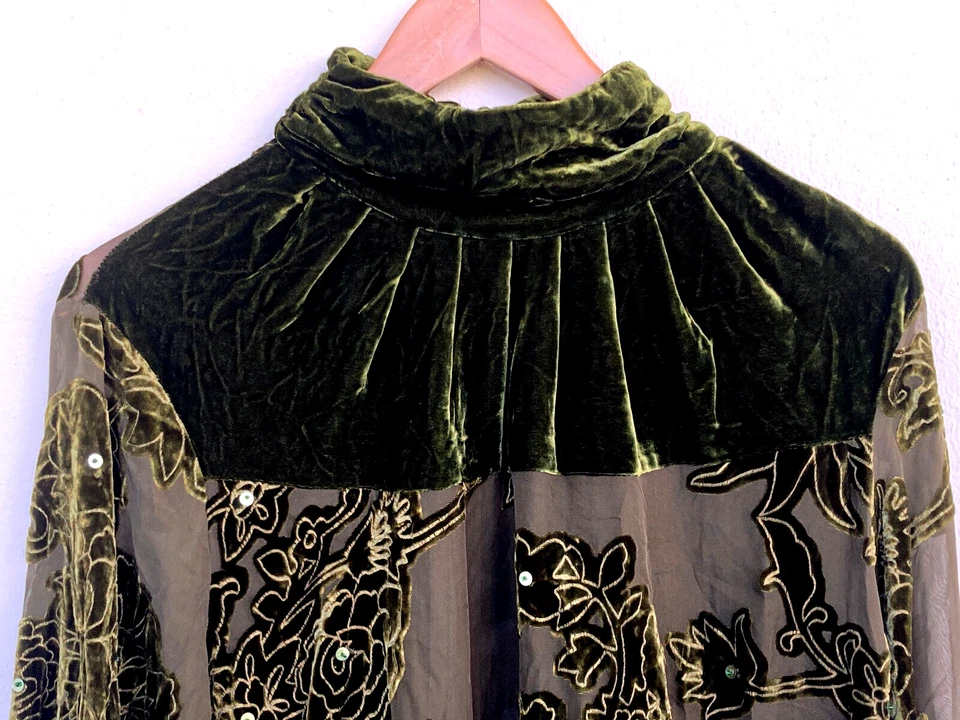 Blusa túnica manga longa feminina Soft Surrounding tamanho L verde seda linha A - Imagem 3 de 4