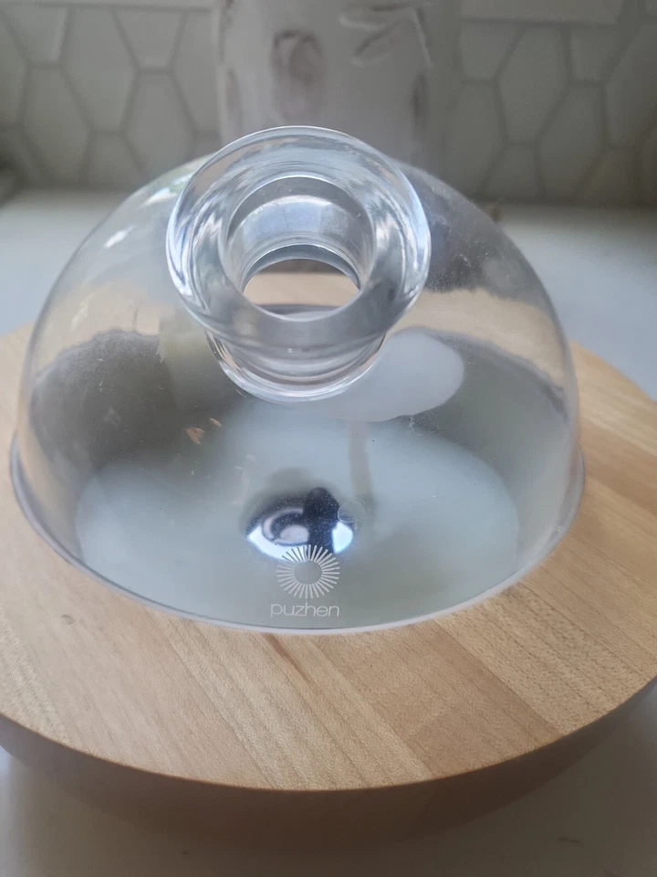 Difusor Young Living Aria marrón claro con control remoto y cúpula  Foto 3 de 3