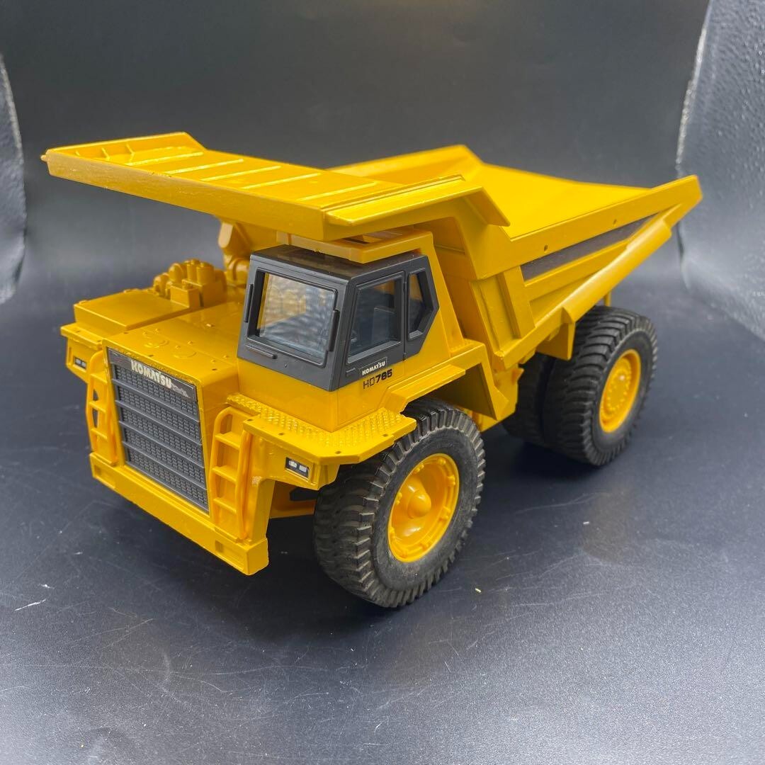 KOMATSU HD785 ダンプトラック 1/45スケール非売品 Komatsu HD785 Mine Dump Truck - Goodswave 1:45 Scale Diecast Model