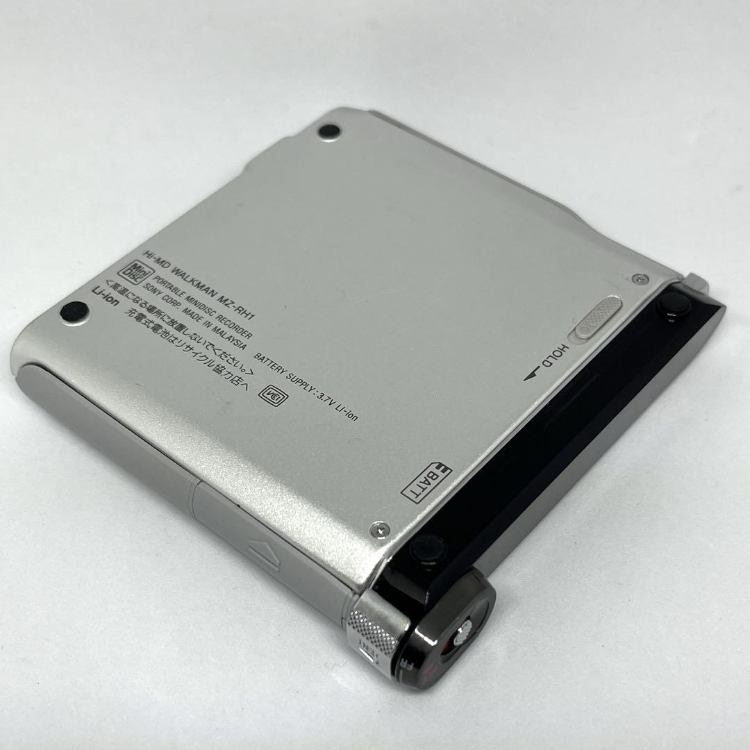 SONY MZ-RH1 Walkman Hi-MD MiniDisc Recorder/Player, Silver